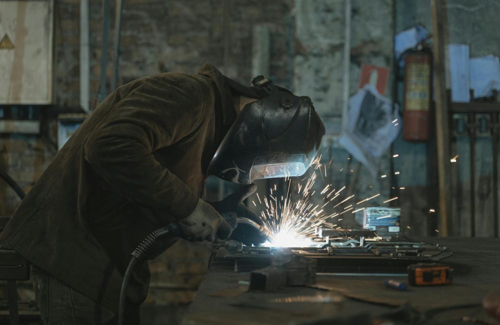 Develop Mind Construction 00Welding2